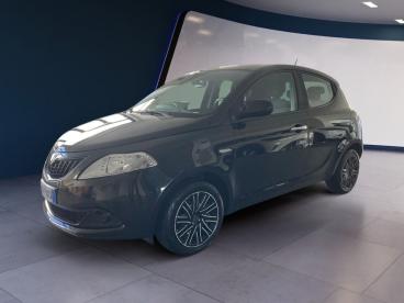 LANCIA CERTIFIED Lancia Ypsilon Ypsilon1.0 70 Cv S And Amp,s Hybrid Silver Plus Usata - City Car Ibrido Nero - Fisciano - 2340657_1