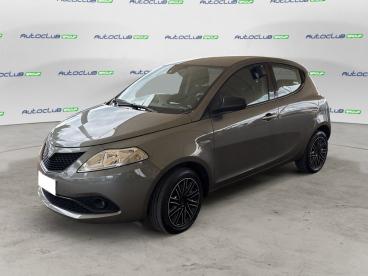 LANCIA CERTIFIED Lancia Ypsilon Iii 2015 1.2 Gold Ecochic Gpl 69cv My19 Usata - City Car  Grigio - Bari - 2344404_1