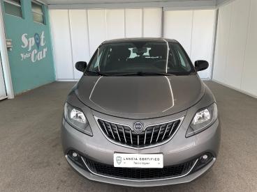 LANCIA CERTIFIED Lancia Ypsilon 1.0 Firefly 70cv Hybrid Platino Usata - City Car Ibrido Grigio - Napoli - 2345256_2