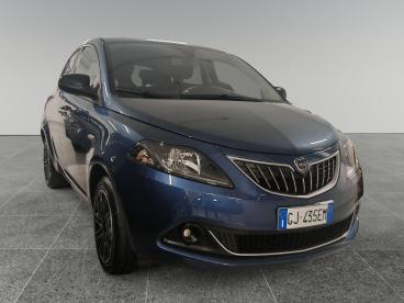 LANCIA CERTIFIED Lancia Ypsilon 1.0 Firefly 5 Porte S And S Hybrid Gold Usata - City Car Ibrido Blu - Grugliasco - 2348122_1