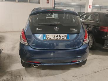 LANCIA CERTIFIED Lancia Ypsilon 1.0 Firefly 5 Porte S And S Hybrid Gold Usata - City Car Ibrido Blu - Grugliasco - 2348122_3