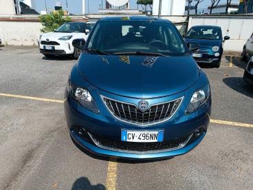 LANCIA CERTIFIED Lancia Ypsilon New 5 Porte My24 1.0 Firefly 70 Cvstart And Stop H Usata - City Car Ibrido Blu - Roma - 2349046_2