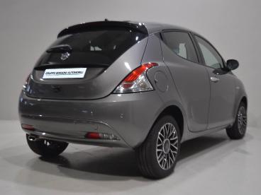 LANCIA CERTIFIED Lancia Ypsilon Iii 2021 1.0 Firefly Hybrid Platino S And S 70cv Usata - City Car Ibrido Grigio - Brescia - 2350325_3