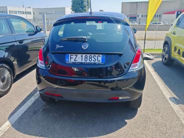 LANCIA CERTIFIED Lancia Ypsilon 1.2 69 Cv 5 Porte S And S Elefantino Blu Usata - City Car Benzina Nero - Grugliasco - 2350894_5