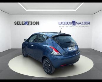 LANCIA CERTIFIED Lancia Ypsilon 3ª Serie 1.0 Firefly 5 Porte S And S Hybrid Oro Usata - City Car Ibrido Blu - Ancona - 2350954_5