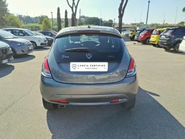 LANCIA CERTIFIED Lancia Ypsilon 1.0 70cv Firefly Hybrid S&s Gold Usata - City Car Ibrido Grigio - Roma - 2351331_5