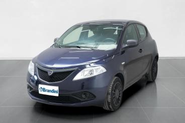 LANCIA CERTIFIED Lancia Ypsilon Iii 2015 1.0 Firefly Hybrid Silver S And S 70cv Usata - City Car Ibrido Blu - Pistoia - 2352415_1