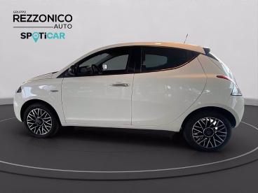 SPOTICAR Lancia Ypsilon 1.0 Firefly Hybrid Platino S&s 70cv - Neopatentati Usata - City Car Ibrido Bianco - Cerro Maggiore - 1202354393_3