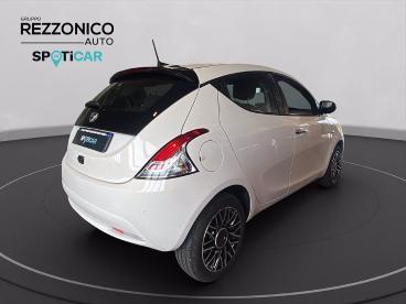SPOTICAR Lancia Ypsilon 1.0 Firefly Hybrid Platino S&s 70cv - Neopatentati Usata - City Car Ibrido Bianco - Cerro Maggiore - 1202354393_4