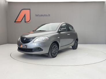 LANCIA CERTIFIED Lancia Ypsilon Iii 2021 1.0 70cv Hybrid Oro Usata - City Car Ibrido Plug-in Grigio - Voghera - 2356304_1