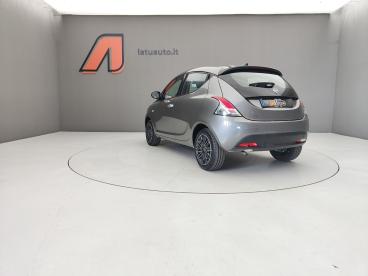 LANCIA CERTIFIED Lancia Ypsilon Iii 2021 1.0 70cv Hybrid Oro Usata - City Car Ibrido Plug-in Grigio - Voghera - 2356304_5