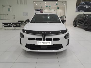 LANCIA CERTIFIED Lancia Ypsilon Ibrida 100cv Lx E-dct Usata - City Car Ibrido Bianco - Napoli - 2356578_2