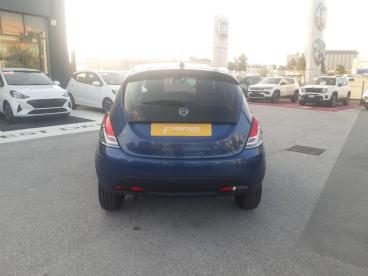 LANCIA CERTIFIED Lancia Ypsilon 1.0 Firefly 5 Porte S And S Hybrid Oro Usata - City Car Ibrido Blu - Mozzagrogna - 2359402_4