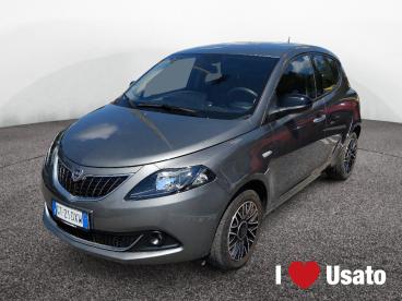 LANCIA CERTIFIED Lancia Ypsilon Iii 2021 1.0 Firefly Hybrid Platino S And S 70cv Usata - City Car Ibrido Grigio - Roma - 2360093_1