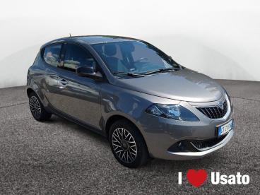 LANCIA CERTIFIED Lancia Ypsilon Iii 2021 1.0 Firefly Hybrid Platino S And S 70cv Usata - City Car Ibrido Grigio - Roma - 2360093_2