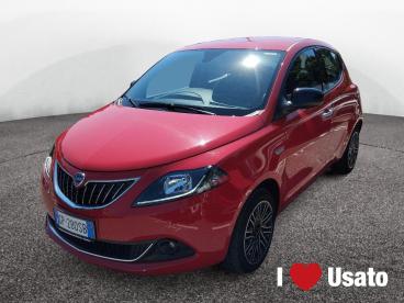 LANCIA CERTIFIED Lancia Ypsilon Nuova My23 1.0 Firefly 70 Cvstart And Stop Hybrid Usata - City Car Ibrido Rosso - Roma - 2360095_1