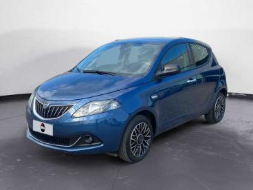 LANCIA CERTIFIED Lancia Ypsilon Iii 2021 1.0 Firefly Hybrid Platino S And S 70cv Usata - City Car Ibrido Blu - Pordenone - 2360423_1