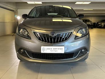 LANCIA CERTIFIED Lancia Ypsilon 1.0 Firefly 70cv Hybrid Platino Usata - City Car Ibrido Grigio - Milano - 2361498_2