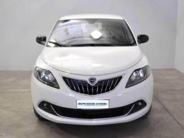 LANCIA CERTIFIED Lancia Ypsilon Iii 2021 1.0 Firefly Hybrid Platino S And S 70cv Usata - City Car Ibrido Bianco - Brescia - 2362096_2