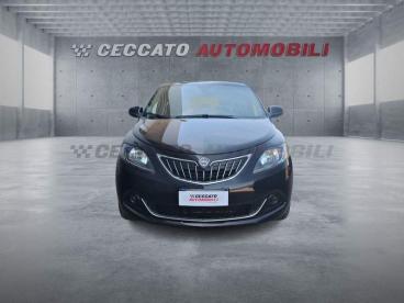 LANCIA CERTIFIED Lancia Ypsilon 1.0 Firefly Hybrid Platino S And S 70cv Usata - City Car Ibrido Nero - Bassano Del Grappa - 2362114_4