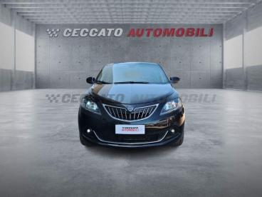 LANCIA CERTIFIED Lancia Ypsilon 1.0 Firefly Hybrid Platino S And S 70cv Usata - City Car Ibrido Nero - Bassano Del Grappa - 2362119_4