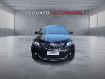 LANCIA CERTIFIED Lancia Ypsilon 1.0 Firefly Hybrid Platino S And S 70cv Usata - City Car Ibrido Nero - Bassano Del Grappa - 2362124_4