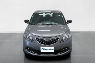 LANCIA CERTIFIED Lancia Ypsilon 1.0 Firefly Hybrid Gold Plus S And S 70cv Usata - City Car Benzina Grigio - Pistoia - 2362177_2