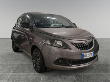 LANCIA CERTIFIED Lancia Ypsilon 1.0 Firefly 5 Porte S And S Hybrid Gold Usata - City Car Ibrido Grigio - Grugliasco - 2362470_1