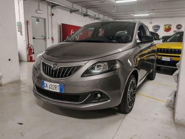 LANCIA CERTIFIED Lancia Ypsilon 1.0 Firefly 5 Porte S And S Hybrid Gold Usata - City Car Ibrido Grigio - Grugliasco - 2362470_3