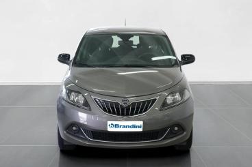 LANCIA CERTIFIED Lancia Ypsilon 1.0 Firefly Hybrid Platino S And S 70cv Usata - City Car Ibrido Grigio - Pistoia - 2362501_2