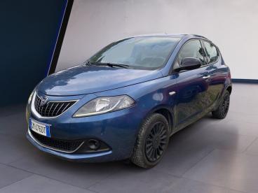 LANCIA CERTIFIED Lancia Ypsilon 1.0 70cv Hybrid Silver Usata - City Car Ibrido Blu - Fisciano - 2362826_1