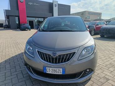 LANCIA CERTIFIED Lancia Ypsilon 1.0 Firefly 5 Porte S And S Hybrid Platino Usata - City Car Ibrido Grigio - Spinetta Marengo - 2365333_2
