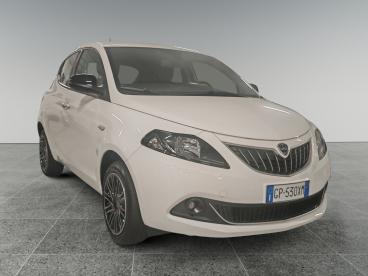 LANCIA CERTIFIED Lancia Ypsilon 1.0 Firefly 5 Porte S And S Hybrid Gold Usata - City Car Ibrido Bianco - Grugliasco - 2365778_1