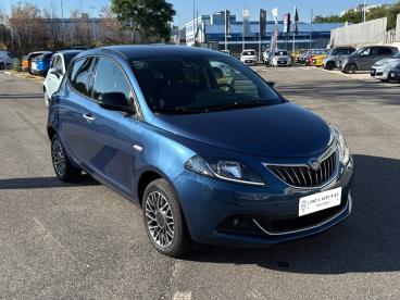 LANCIA CERTIFIED Lancia Ypsilon 1.0 Firefly 70cv Hybrid Gold Plus Usata - City Car Ibrido Grigio - Roma - 2365928_3