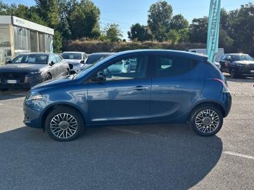 LANCIA CERTIFIED Lancia Ypsilon 1.0 Firefly 70cv Hybrid Gold Plus Usata - City Car Ibrido Grigio - Roma - 2365928_4