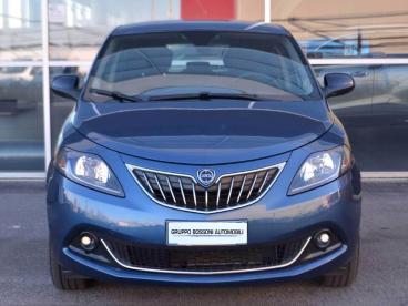 LANCIA CERTIFIED Lancia Ypsilon Iii 2021 1.0 Firefly Hybrid Platino S And S 70cv Usata - City Car Ibrido Blu - Brescia - 2370506_2