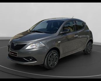 LANCIA CERTIFIED Lancia Ypsilon Iii 2021 1.0 Firefly Hybrid Platino S And S 70cv Usata - City Car Ibrido Grigio - Citta Di Castello - 2370565_1