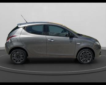 LANCIA CERTIFIED Lancia Ypsilon Iii 2021 1.0 Firefly Hybrid Platino S And S 70cv Usata - City Car Ibrido Grigio - Citta Di Castello - 2370565_5