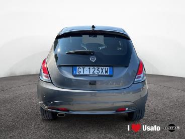 LANCIA CERTIFIED Lancia Ypsilon Iii 2021 1.0 Firefly Hybrid Platino S And S 70cv Usata - City Car Ibrido Grigio - Roma - 2370586_4