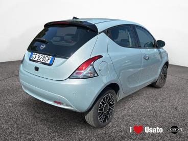 LANCIA CERTIFIED Lancia Ypsilon Iii 2021 1.0 Firefly Hybrid Platino S And S 70cv Usata - City Car Ibrido Verde - Roma - 2370590_3
