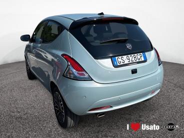 LANCIA CERTIFIED Lancia Ypsilon Iii 2021 1.0 Firefly Hybrid Platino S And S 70cv Usata - City Car Ibrido Verde - Roma - 2370590_4