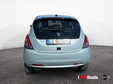 LANCIA CERTIFIED Lancia Ypsilon Iii 2021 1.0 Firefly Hybrid Platino S And S 70cv Usata - City Car Ibrido Verde - Roma - 2370590_5