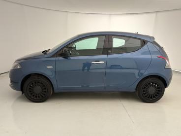 LANCIA CERTIFIED Lancia Ypsilon Iii 2021 1.0 Firefly Hybrid Silver S And S 70cv Usata - City Car Ibrido Blu - Parma - 2371219_3