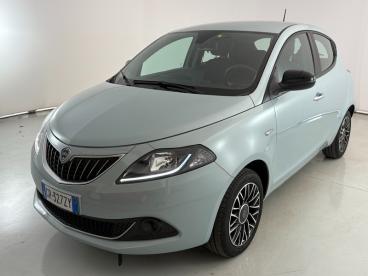 LANCIA CERTIFIED Lancia Ypsilon Iii 2021 1.0 Firefly Hybrid Gold Plus S And S 70cv Usata - City Car Ibrido Verde - Parma - 2371229_1