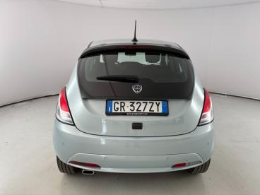 LANCIA CERTIFIED Lancia Ypsilon Iii 2021 1.0 Firefly Hybrid Gold Plus S And S 70cv Usata - City Car Ibrido Verde - Parma - 2371229_4