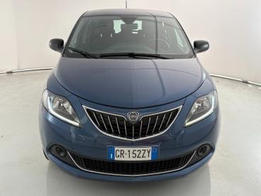 LANCIA CERTIFIED Lancia Ypsilon Iii 2021 1.0 Firefly Hybrid Platino S And S 70cv Usata - City Car Ibrido Blu - Parma - 2371242_2