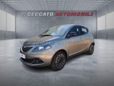 LANCIA CERTIFIED Lancia Ypsilon 1.0 Firefly Hybrid Platino S And S 70cv Usata - City Car Ibrido Grigio - Bassano Del Grappa - 2372245_1