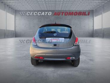 LANCIA CERTIFIED Lancia Ypsilon 1.0 Firefly Hybrid Platino S And S 70cv Usata - City Car Ibrido Grigio - Bassano Del Grappa - 2372245_5