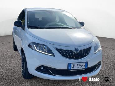 LANCIA CERTIFIED Lancia Ypsilon Nuova My23 1.0 Firefly 70 Cvstart And Stop Hybrid Usata - City Car Ibrido Bianco - Roma - 2373471_2