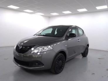 LANCIA CERTIFIED Lancia Ypsilon 1.0 Firefly Hybrid Silver S And S 70cv Usata - City Car Ibrido Grigio - Cuneo - 2377461_1